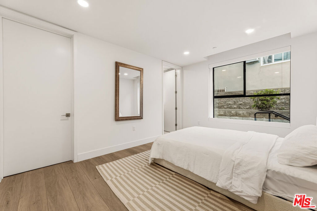3651 Regal Place 201 Property Photo 28