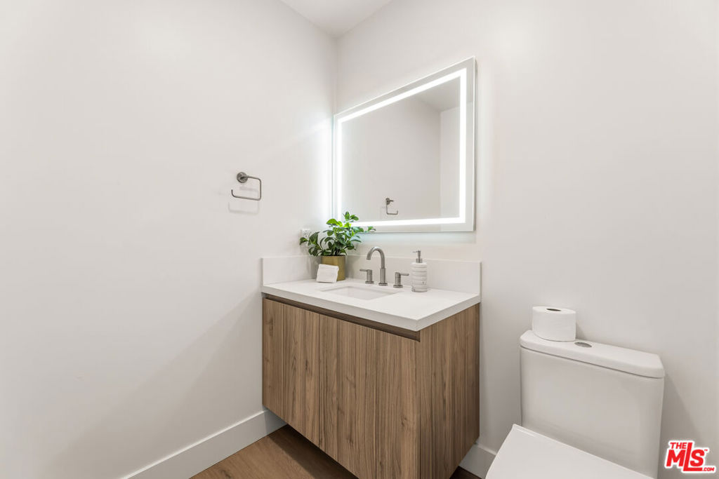 3651 Regal Place 201 Property Photo 29