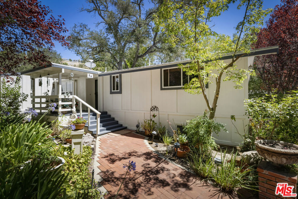 54 Robin Hood Place Property Photo 1
