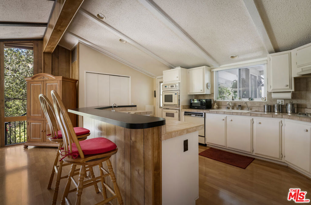 54 Robin Hood Place Property Photo 10