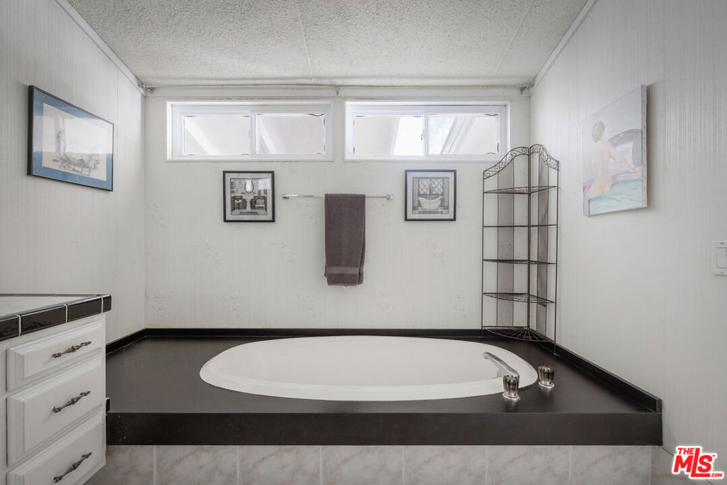 54 Robin Hood Place Property Photo 24