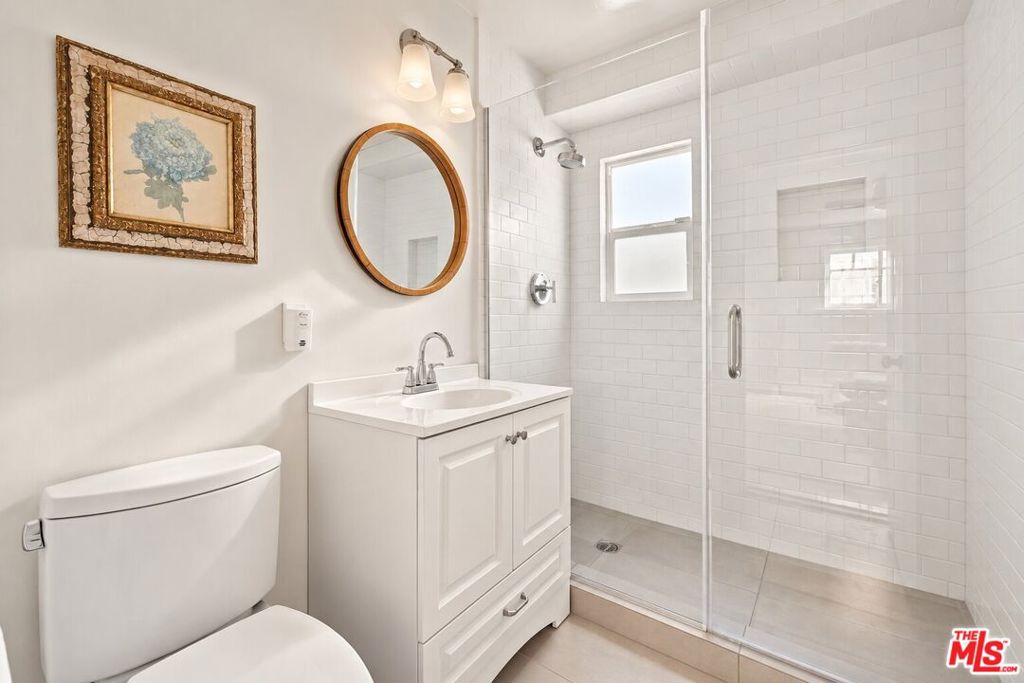 1605 Cabrillo Avenue Property Photo 19