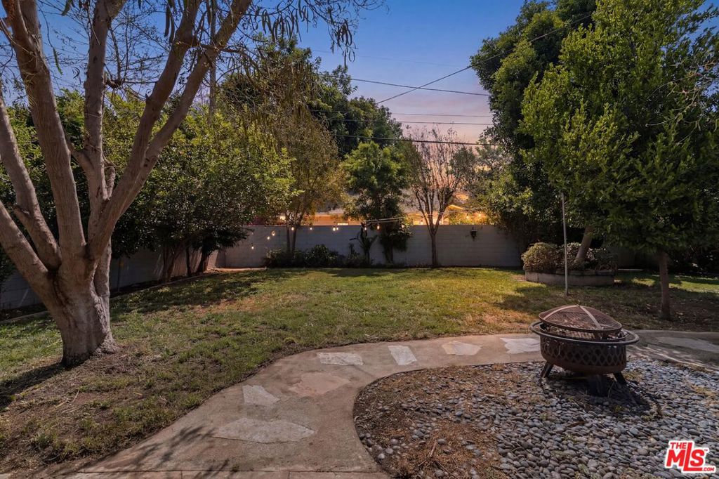 7048 Zelzah Avenue Property Photo 29