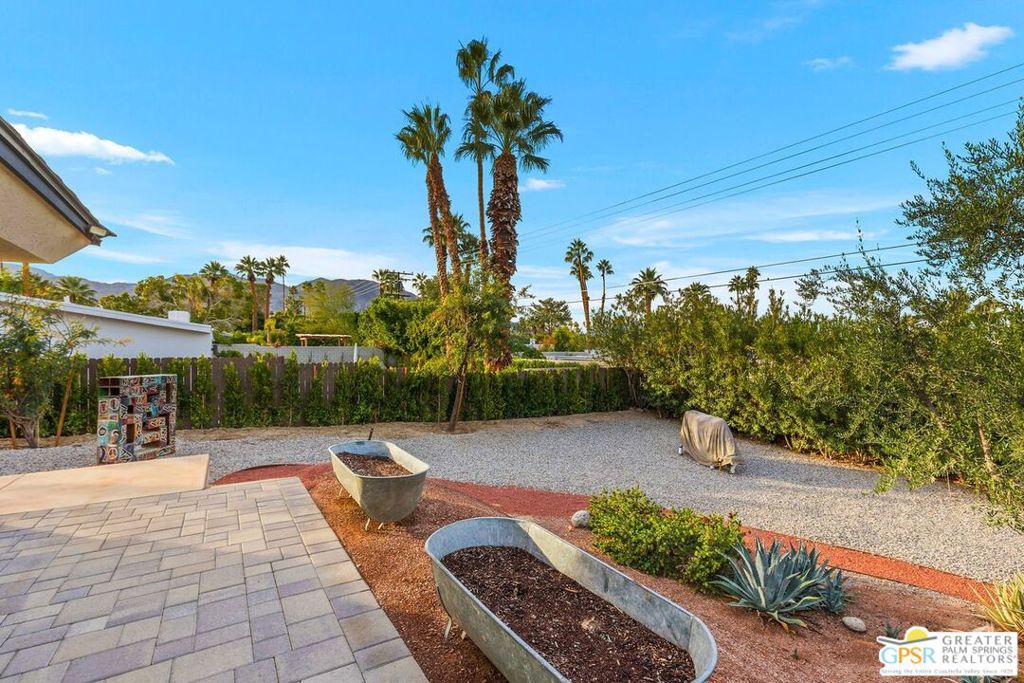 73484 Tamarisk Street Property Photo 29
