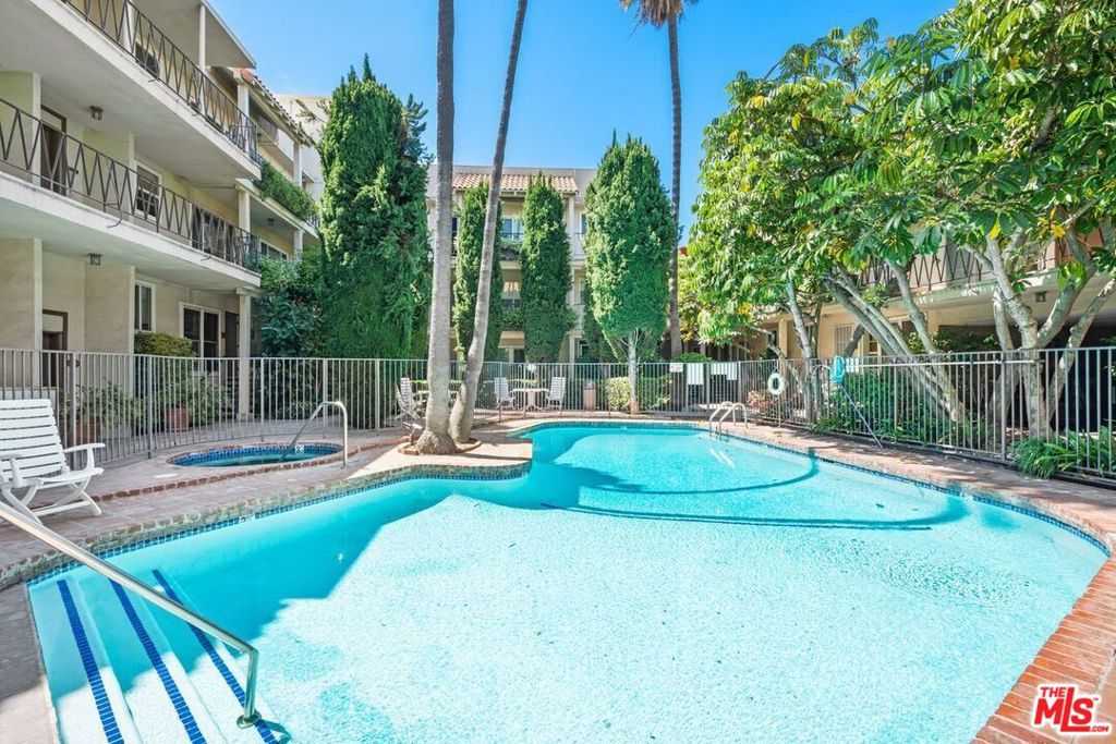 11670 W Sunset Boulevard 109 Property Photo 21