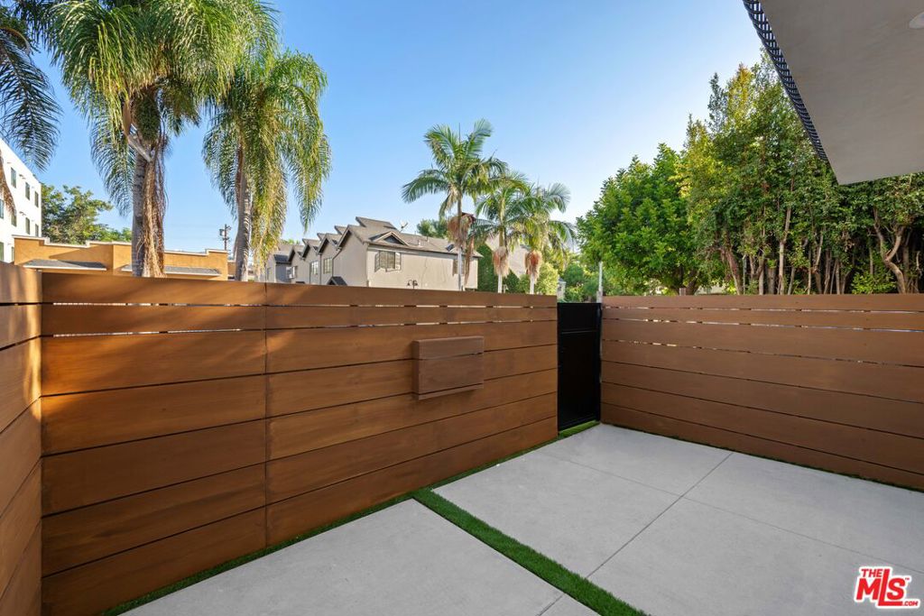 6212 Banner Avenue Property Photo 3