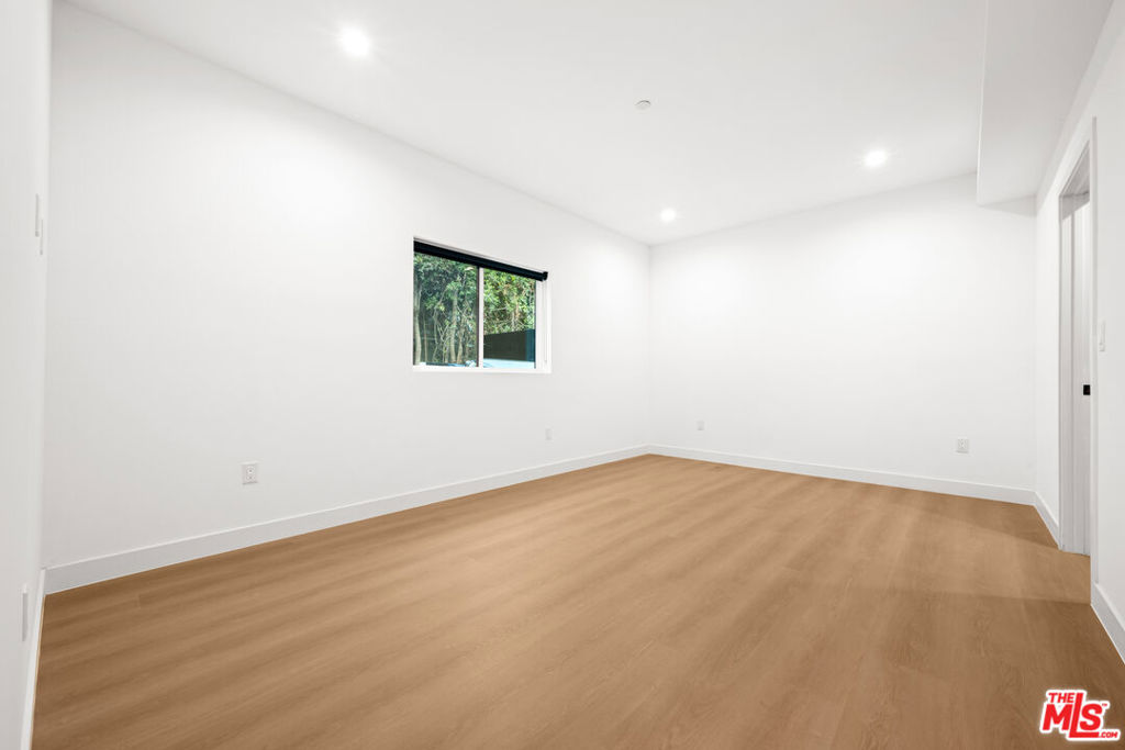 6212 Banner Avenue Property Photo 5