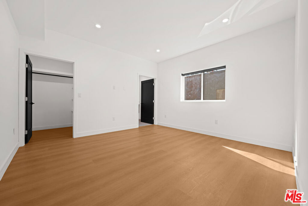 6210 Banner Avenue 1/2 Property Photo 13