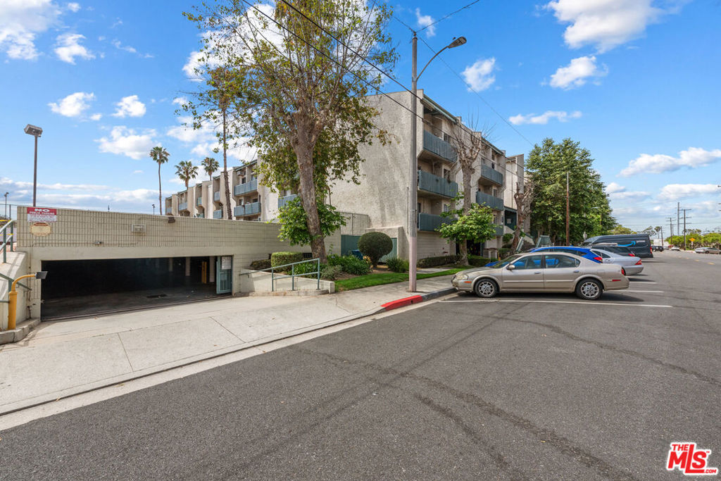 550 W Regent Street 124 Property Photo 19