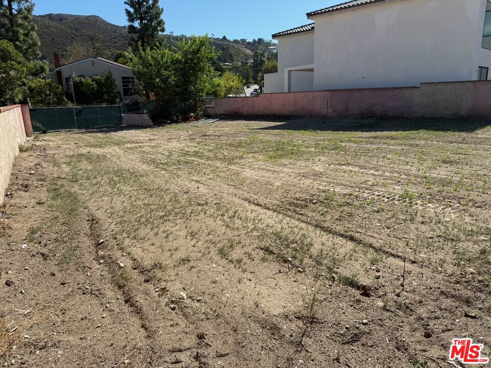 17290 Avenida De La Herradura Property Photo 11