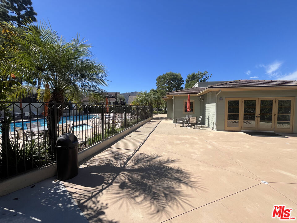 17290 Avenida De La Herradura Property Photo 12