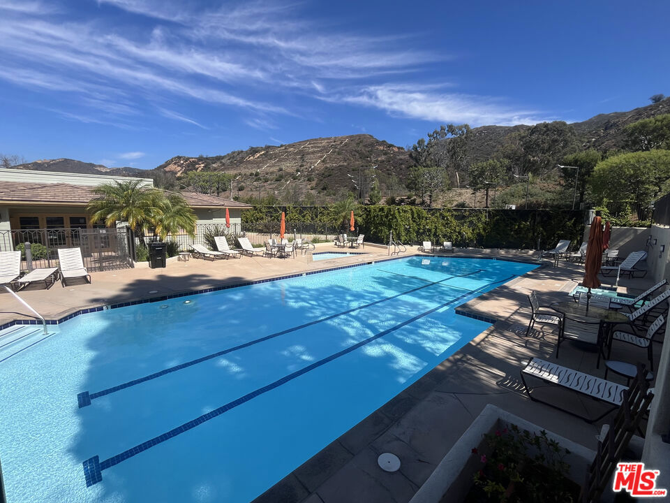 17290 Avenida De La Herradura Property Photo 13