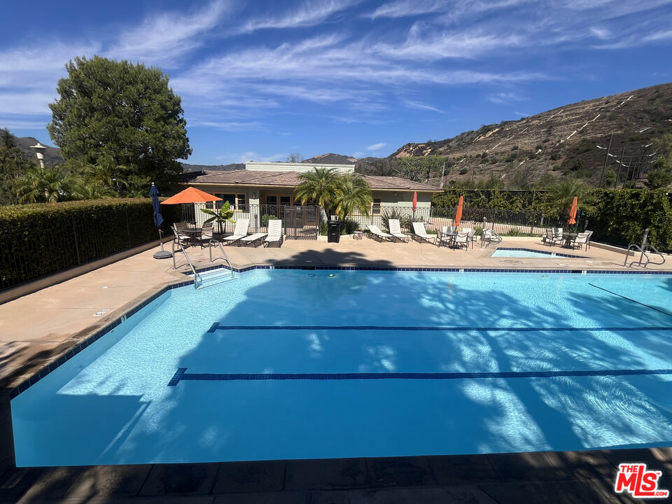 17290 Avenida De La Herradura Property Photo 14