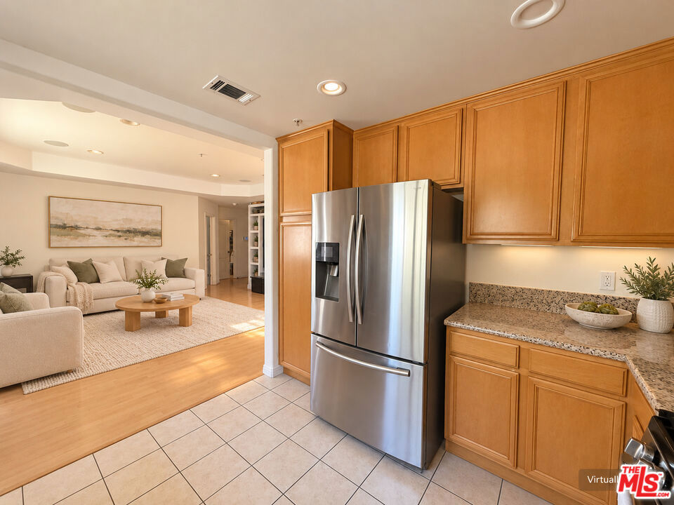 11049 Basye Street Property Photo 7