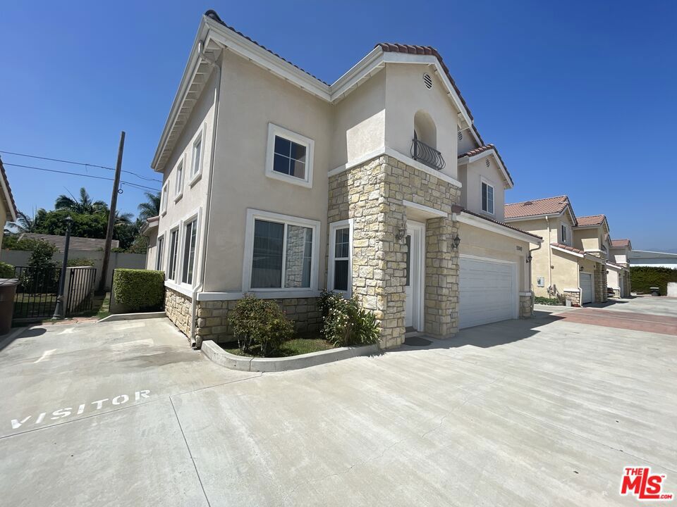 11049 Basye Street Property Photo 14
