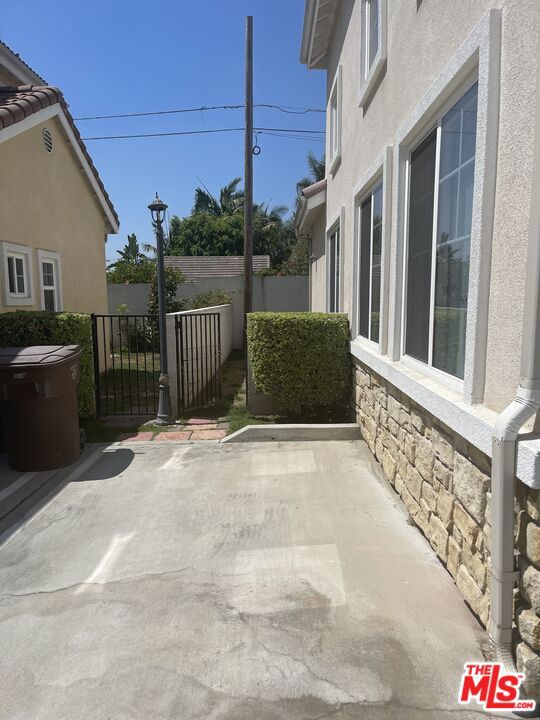 11049 Basye Street Property Photo 16