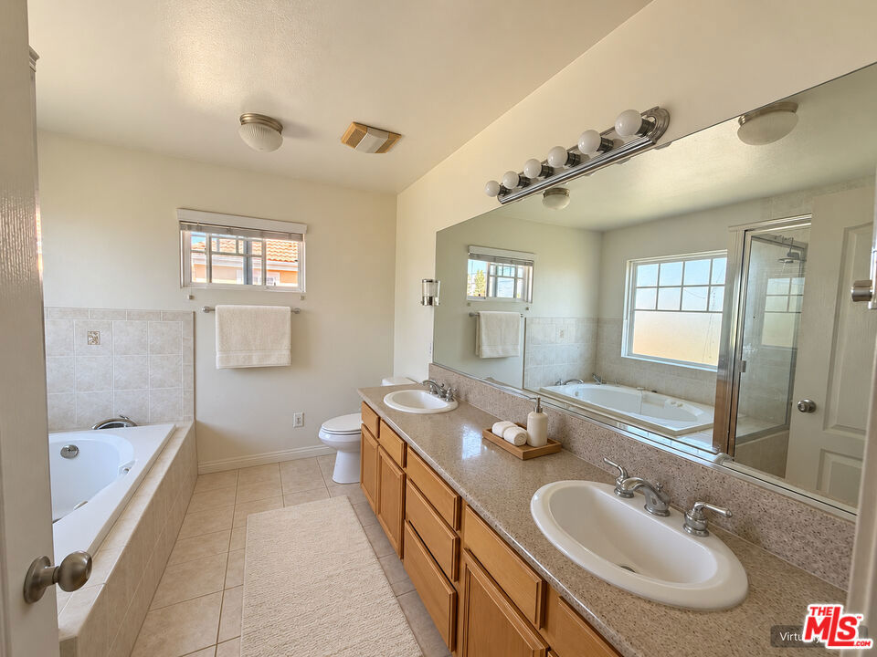 11049 Basye Street Property Photo 20