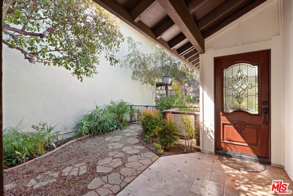 30712 Lakefront Drive Property Photo 27