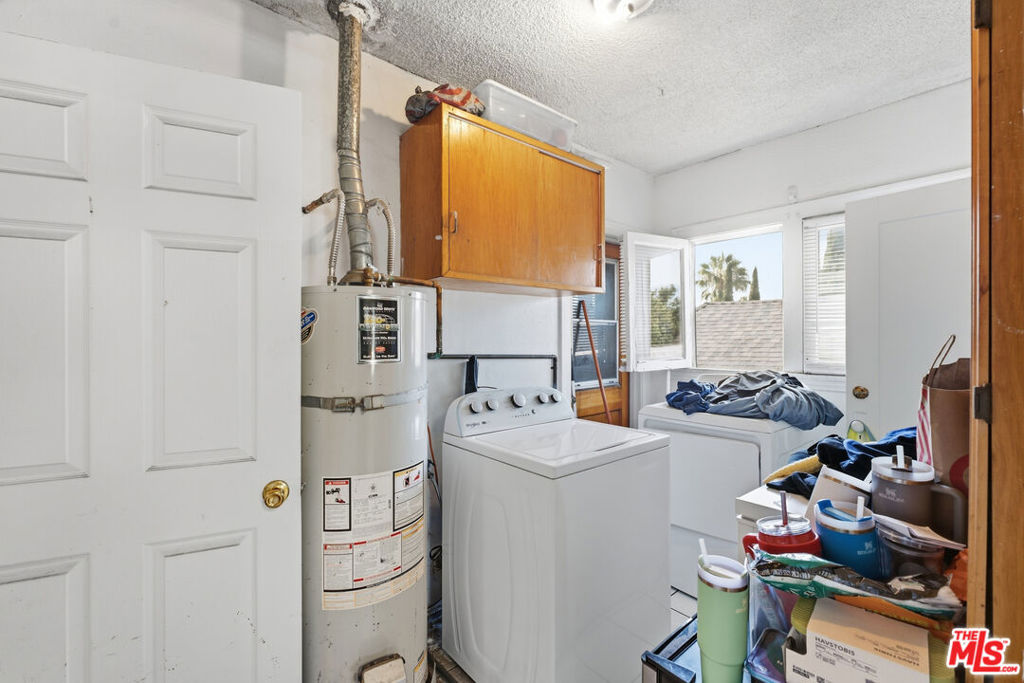 4098 W 23rd Street Property Photo 29