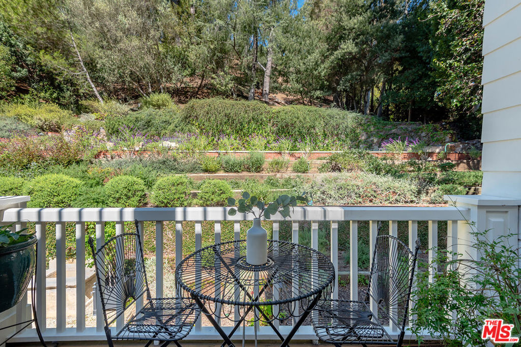 9305 Hazen Drive Property Photo 46