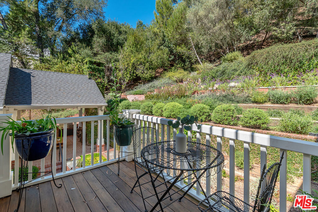 9305 Hazen Drive Property Photo 47