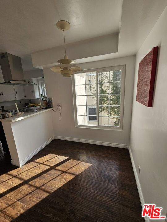 316 S Norton Avenue 316 1/2 Property Photo 8