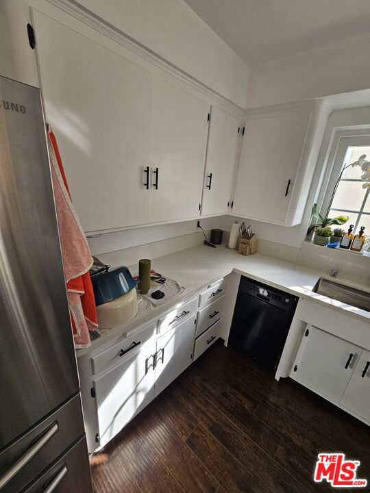 316 S Norton Avenue 316 1/2 Property Photo 12