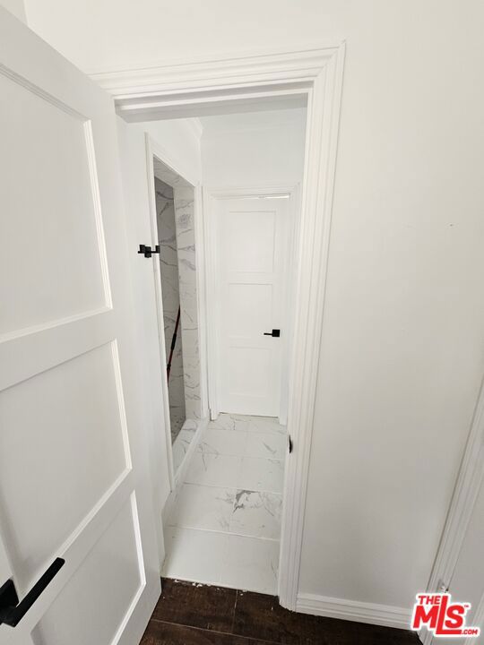 316 S Norton Avenue 316 1/2 Property Photo 16