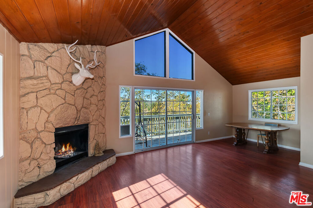 28665 Zion Drive Property Photo 3
