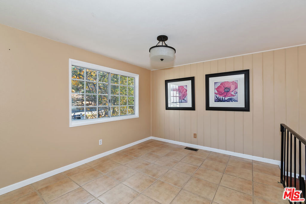 28665 Zion Drive Property Photo 11