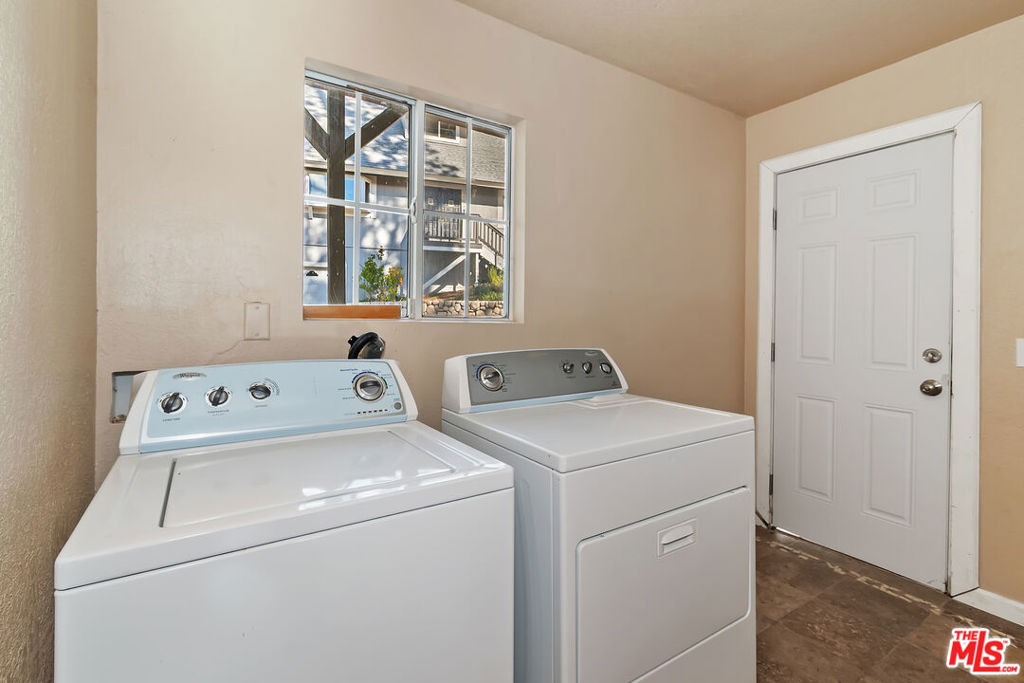 28665 Zion Drive Property Photo 28