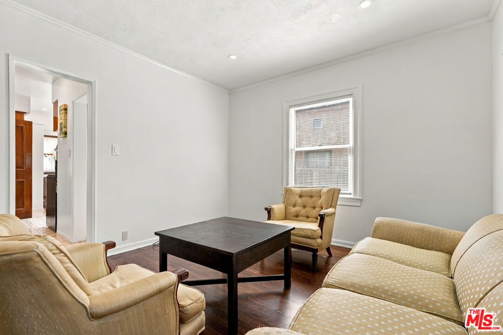 343 N Bronson Avenue Property Photo 21