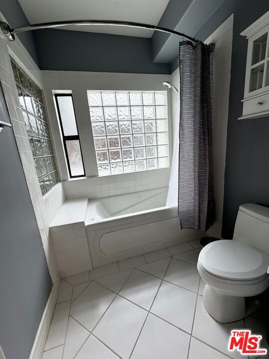 1749 12th Street B Property Photo 32