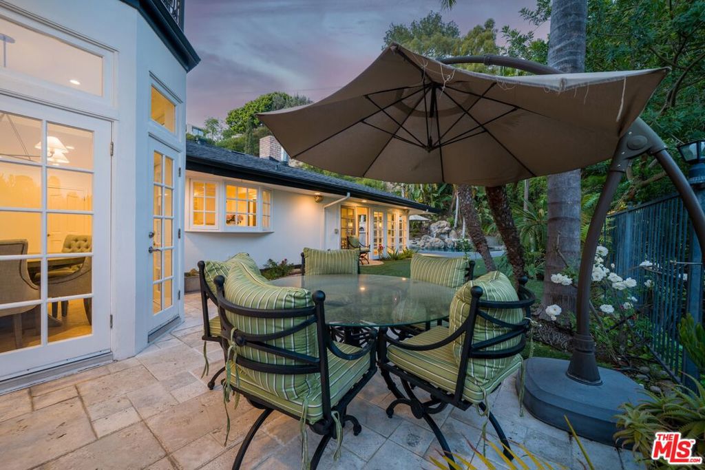 9023 Alto Cedro Drive Property Photo 11