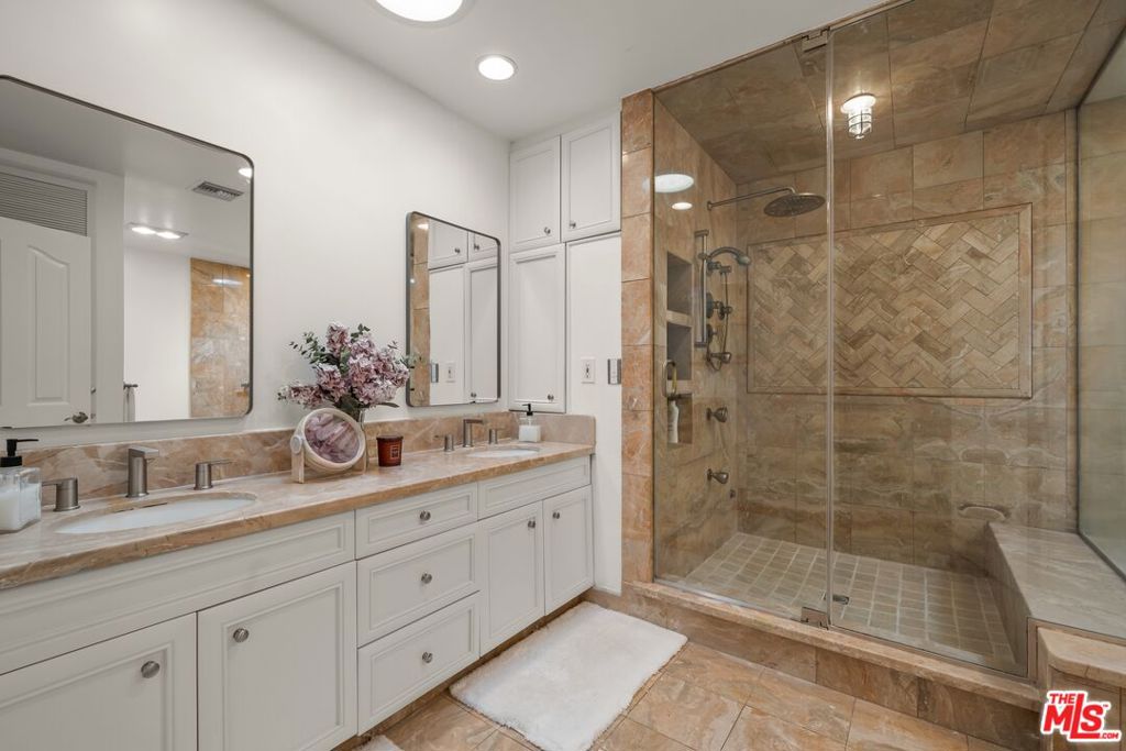 9023 Alto Cedro Drive Property Photo 39