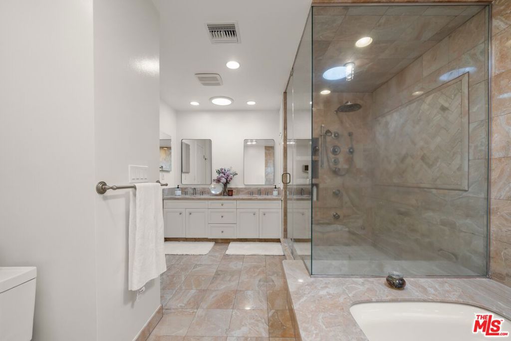 9023 Alto Cedro Drive Property Photo 42