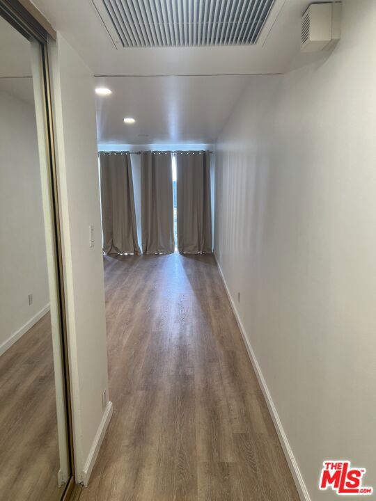 800 W 1st Street 2607 Property Photo 2