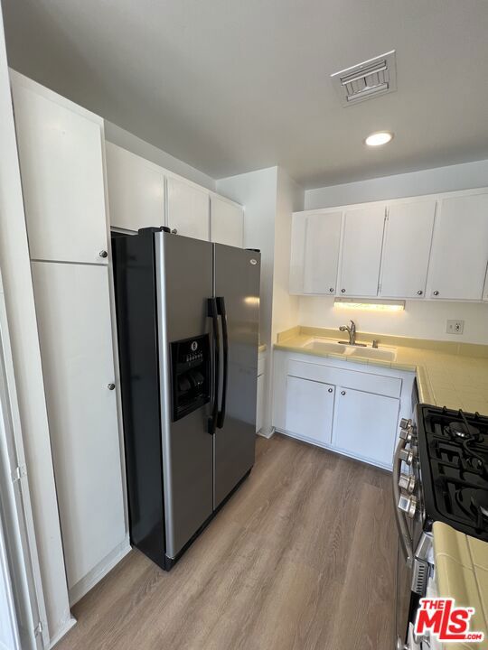 800 W 1st Street 2607 Property Photo 17