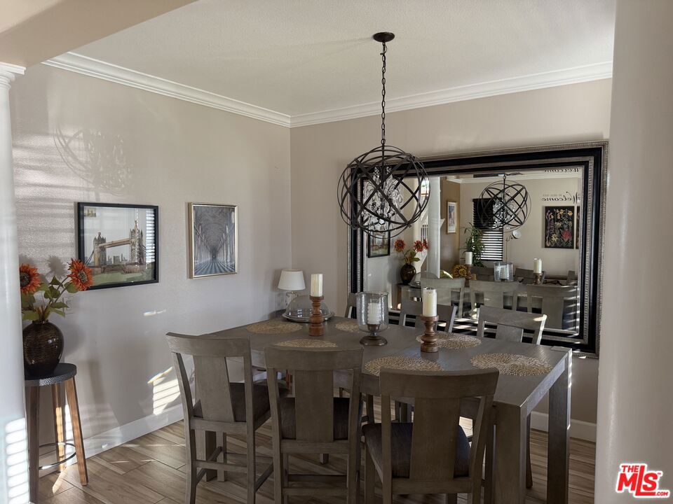 2409 Foxglove Court Property Photo 5