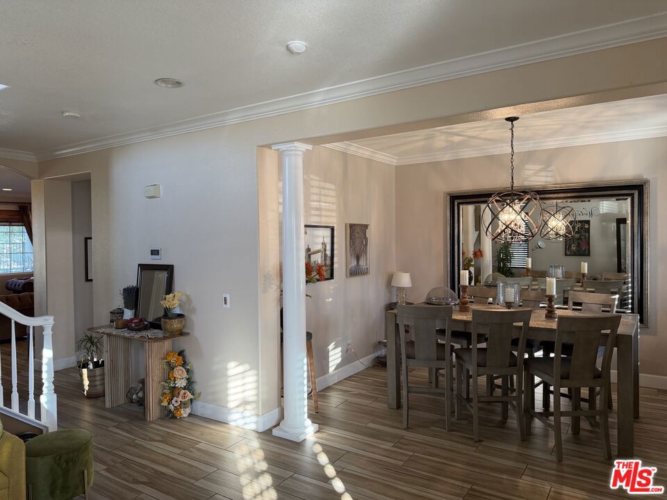2409 Foxglove Court Property Photo 6