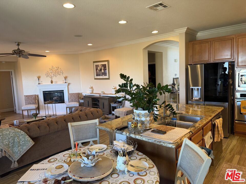 2409 Foxglove Court Property Photo 11