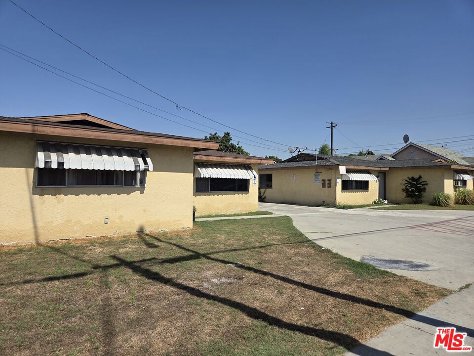 5143 Clara Street Property Photo 1