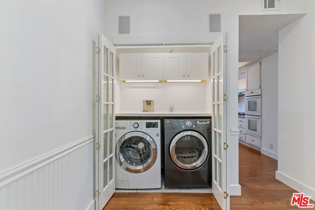 2031 S Bentley Avenue 107 Property Photo 13