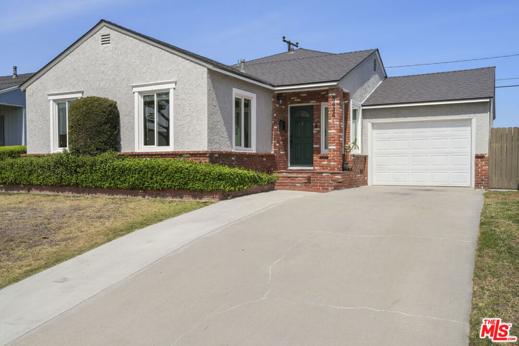 5434 Graywood Avenue Property Photo 2