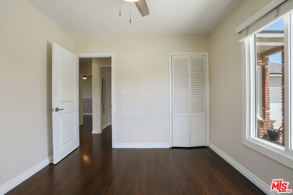 5434 Graywood Avenue Property Photo 11
