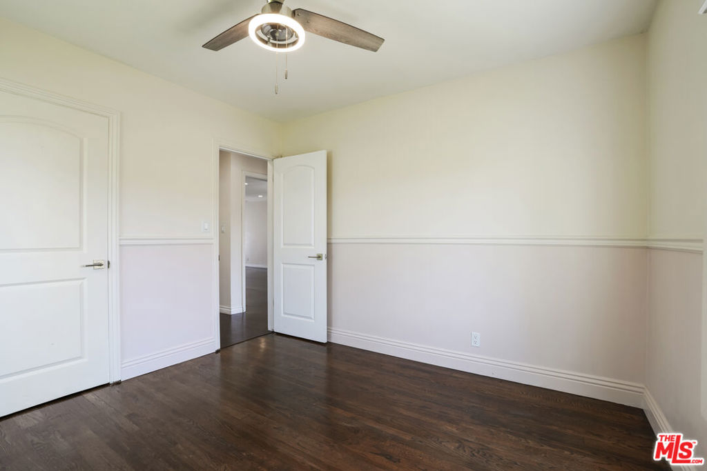 5434 Graywood Avenue Property Photo 14