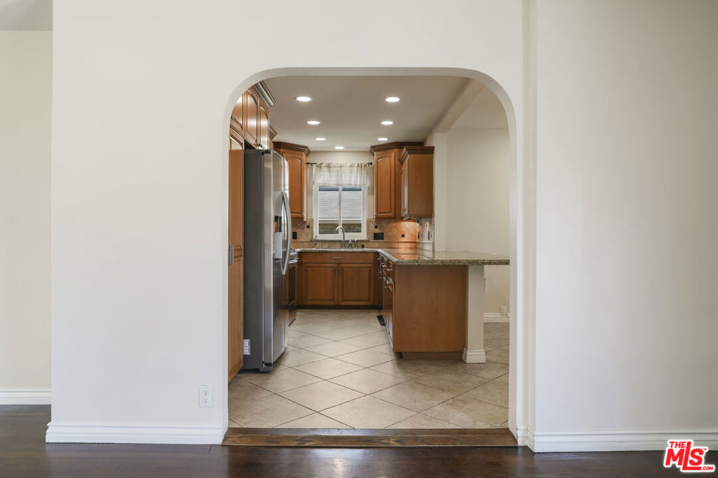 5434 Graywood Avenue Property Photo 36