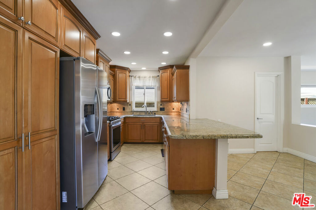 5434 Graywood Avenue Property Photo 37