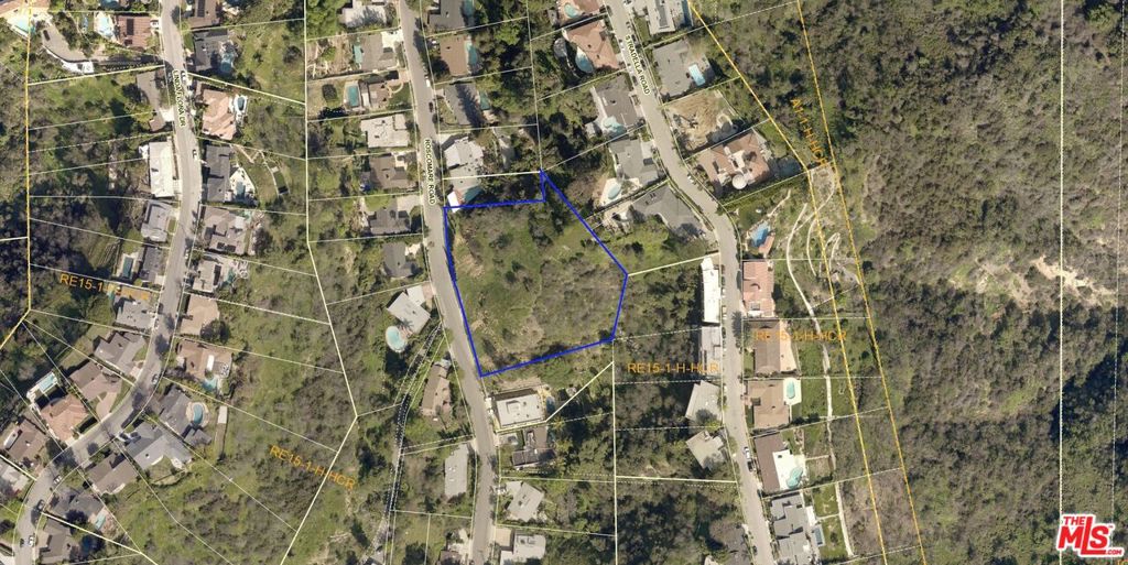 2130 Roscomare Road Property Photo 3