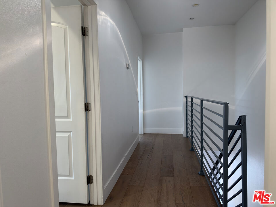 238 N Park View Property Photo 16